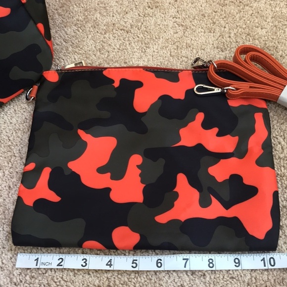 AH-DORNED skull rhinestone camo nylon large tote - Picture 9 of 10